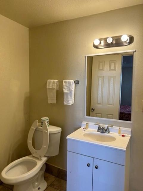 Travelodge By Wyndham Gallup Bagian luar foto